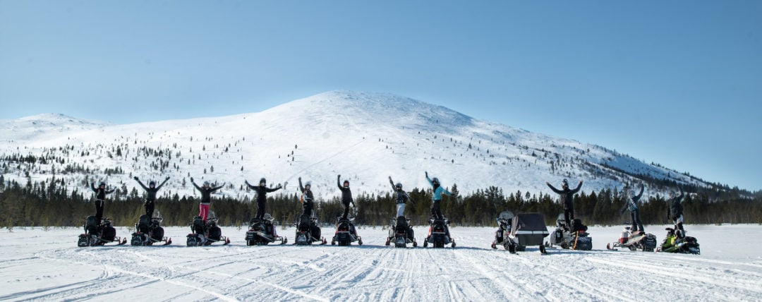 Tyky- ja virkistyspäivät moottorikelkkaretki hammastunturin erämaahan