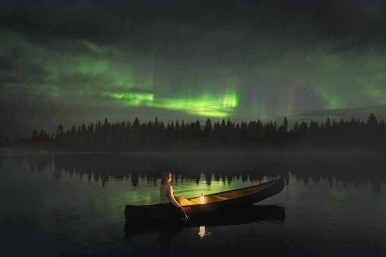 11-AUTUMN KAYAK NIGHT