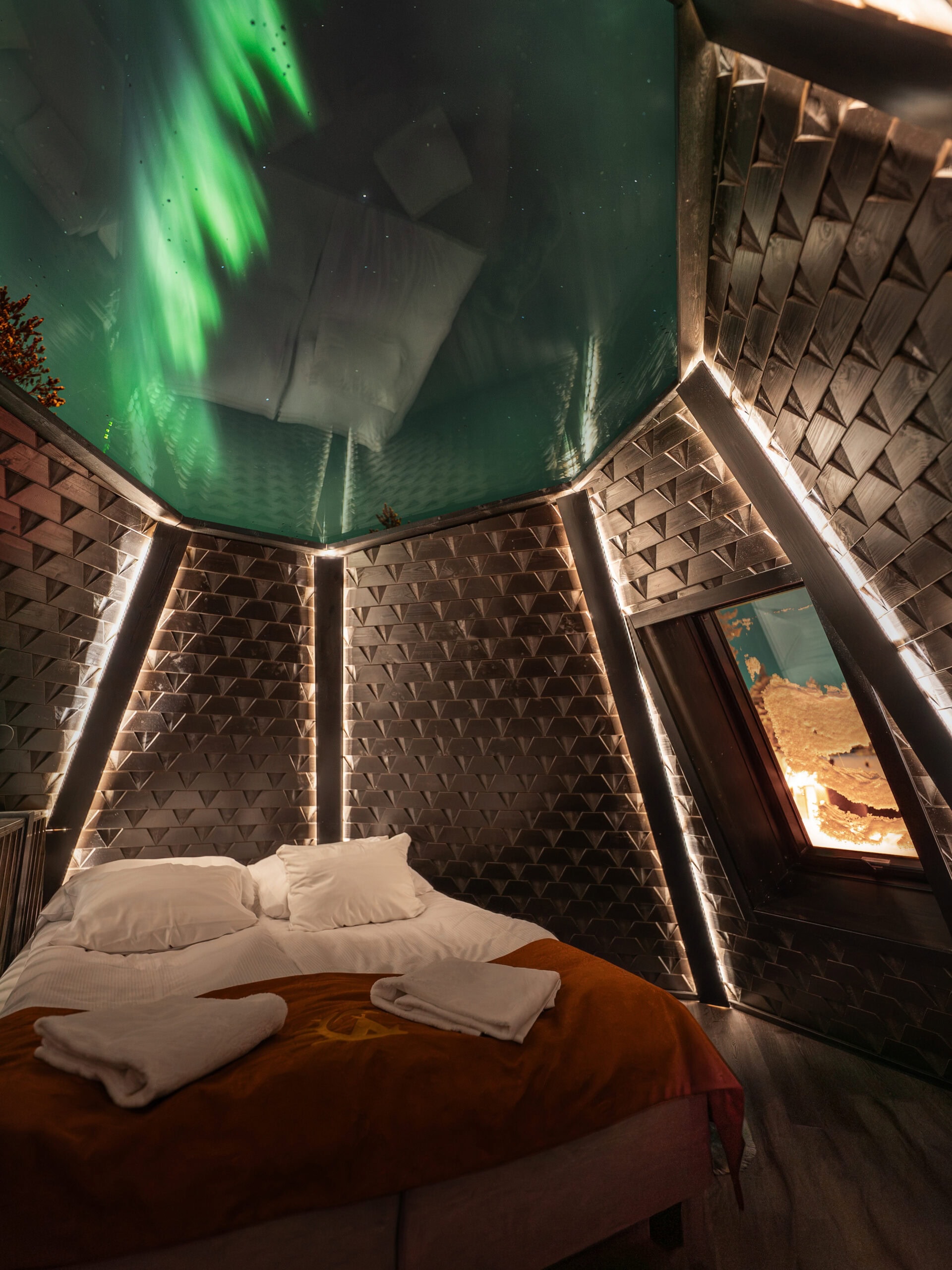 Tower Suite Inside - 17