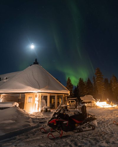 238A2499-Enhanced-NRsnowmobile_v